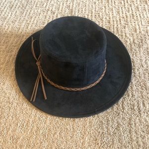GIGI PIP Suede Boater Hat